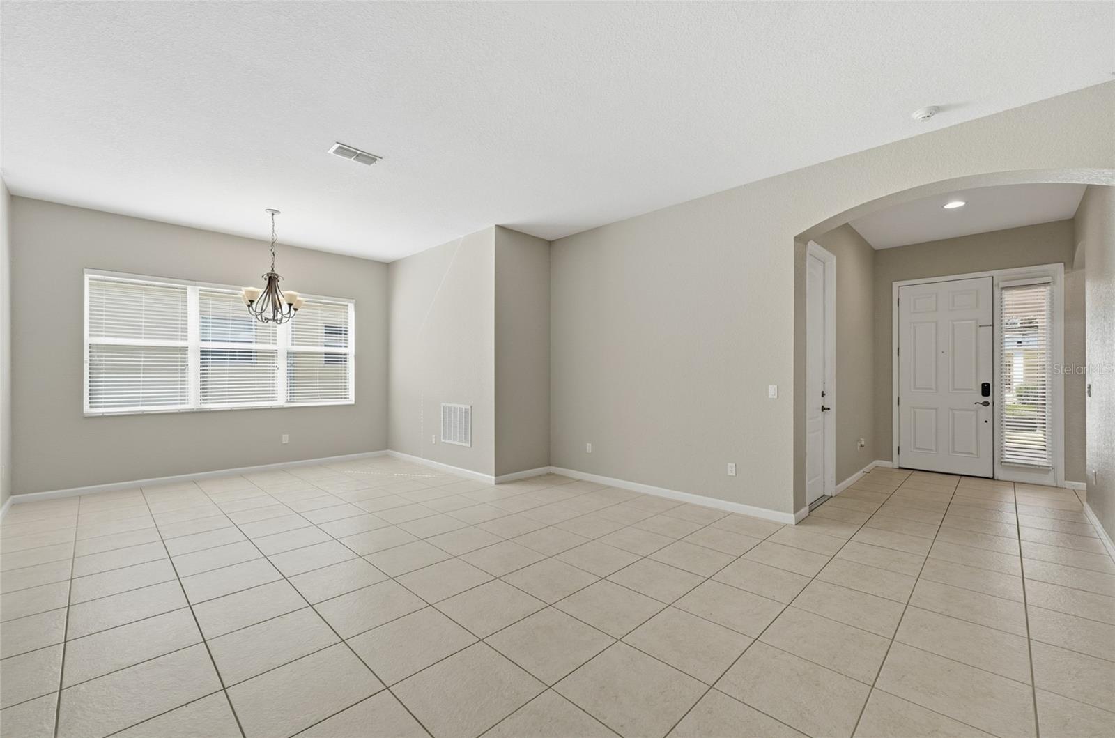 PRESTON SQUARE - Residential Lease