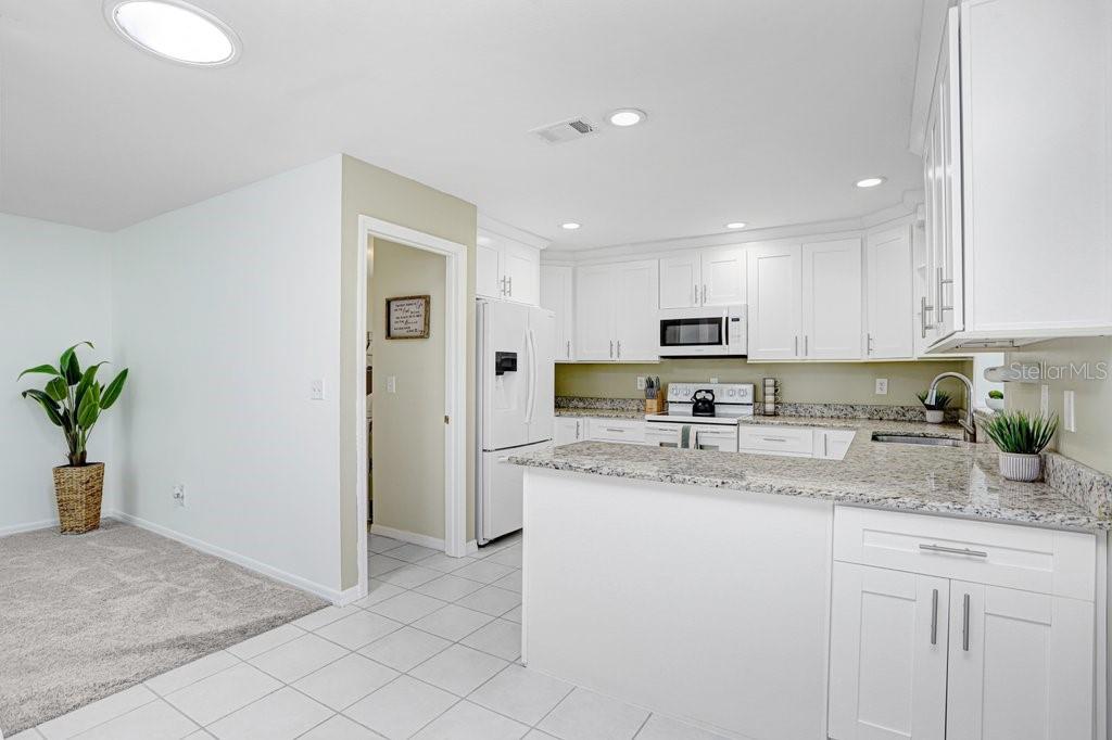 LANCASTER I CONDO - Residential