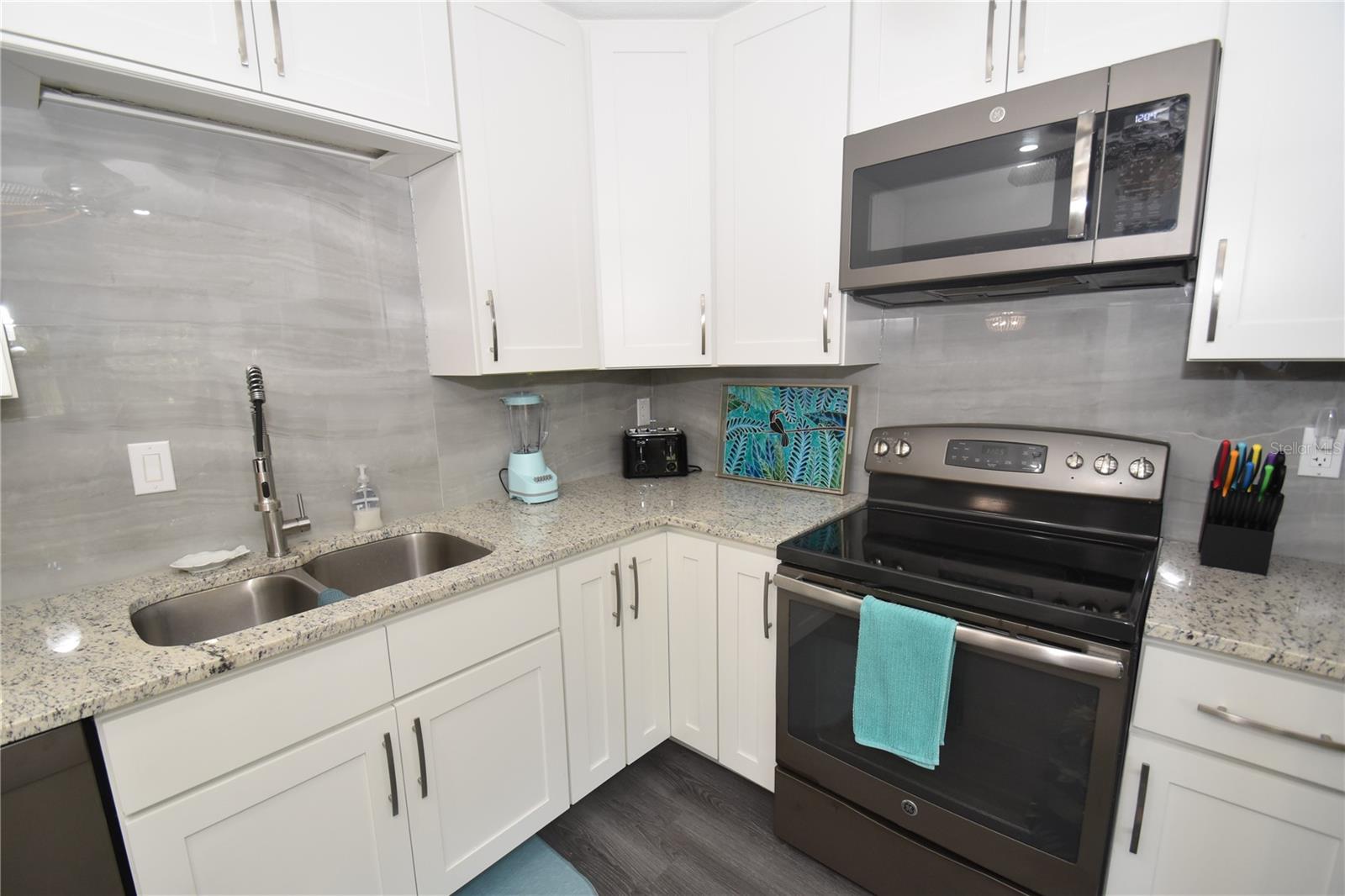 PELICAN COVE XVI - Residential Lease
