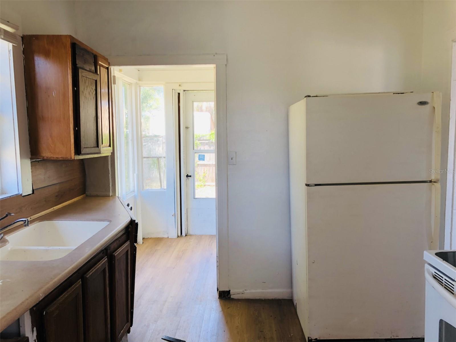 PINE CREST SUB - Residential