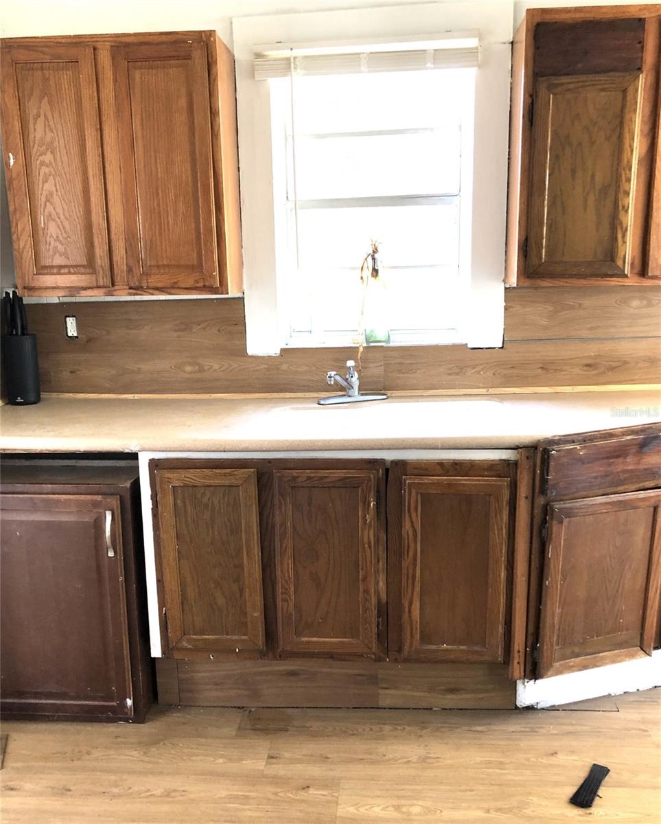 PINE CREST SUB - Residential