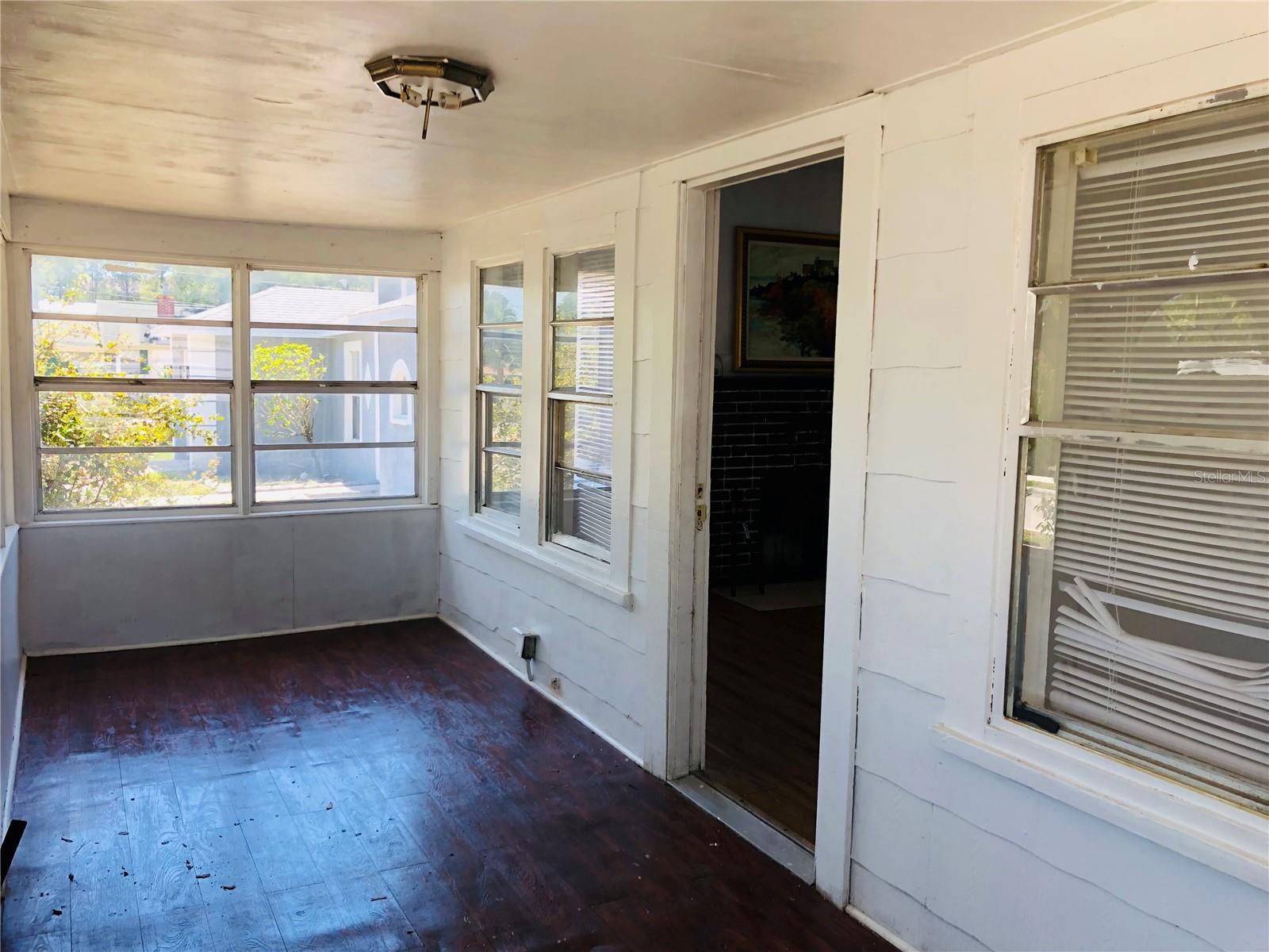 PINE CREST SUB - Residential