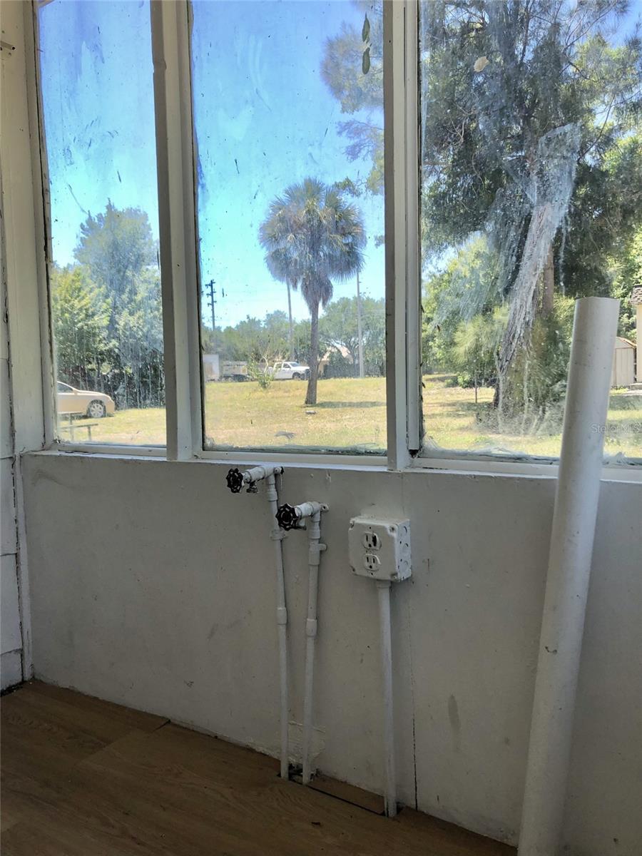 PINE CREST SUB - Residential