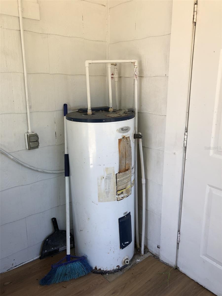 PINE CREST SUB - Residential