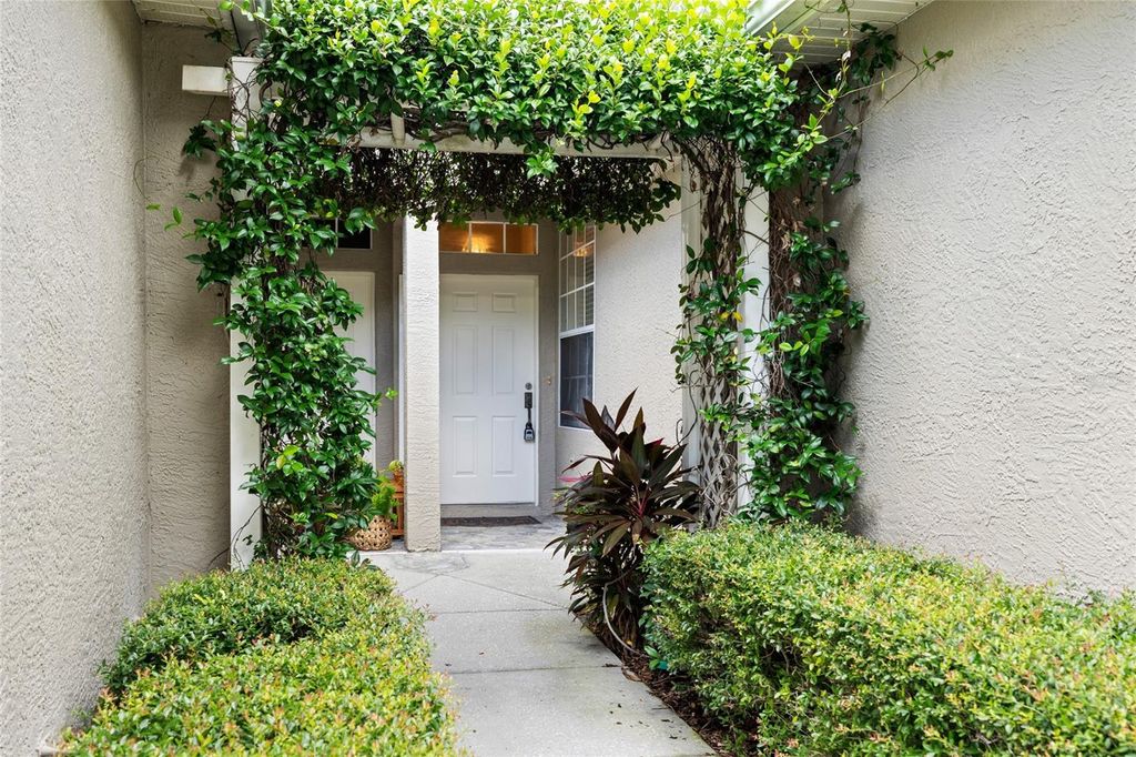 Photo of 11149 Windsor Place Circle, Tampa, FL 33626 (MLS # TB8404493)