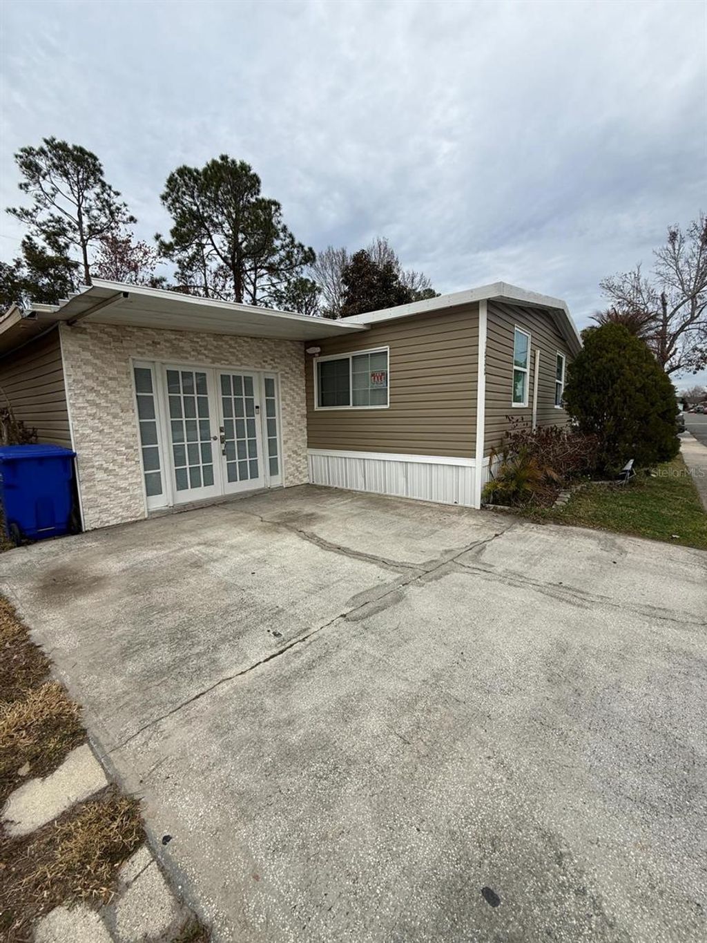 Photo of 1838 Annapolis Avenue, Orlando, FL 32826 (MLS # O6382378)