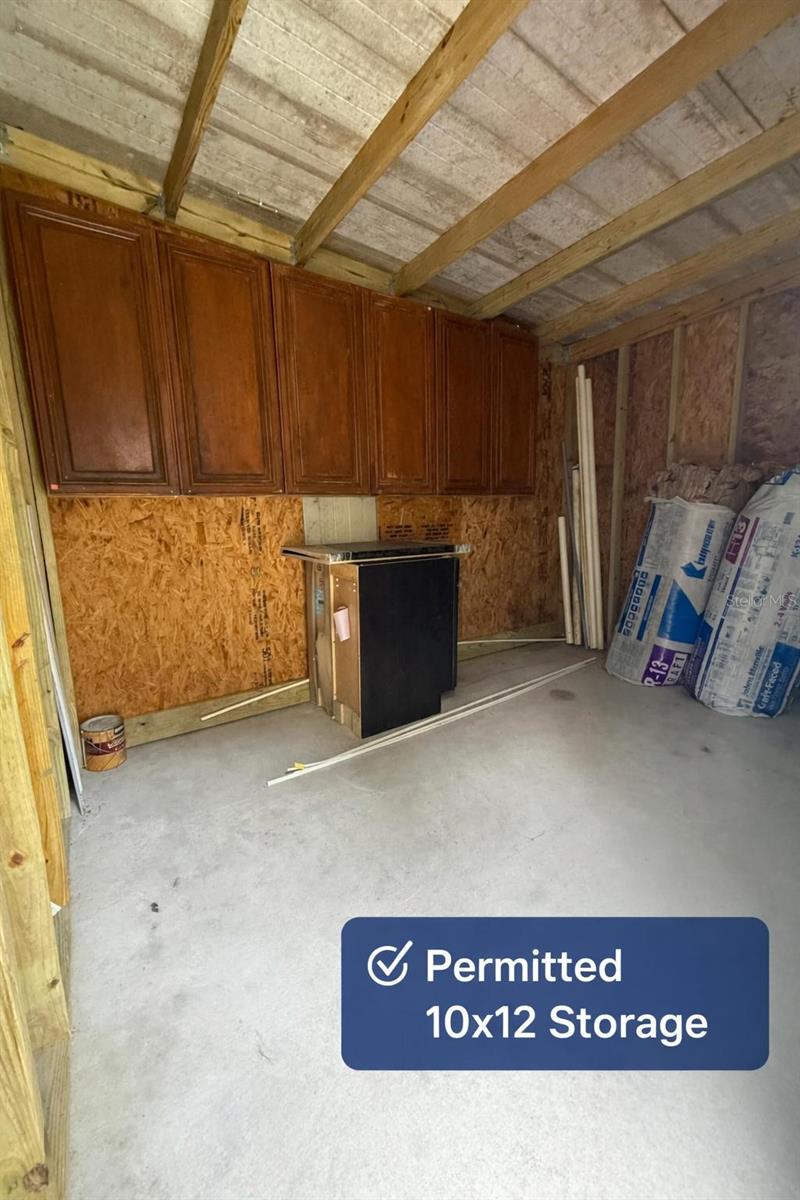 PALM LAKES ESTATES 5TH ADD - Residential