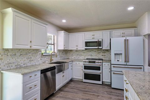 Tiny photo for 3875 SE 118th Lane, Belleview, FL 34420 (MLS # G5101776)