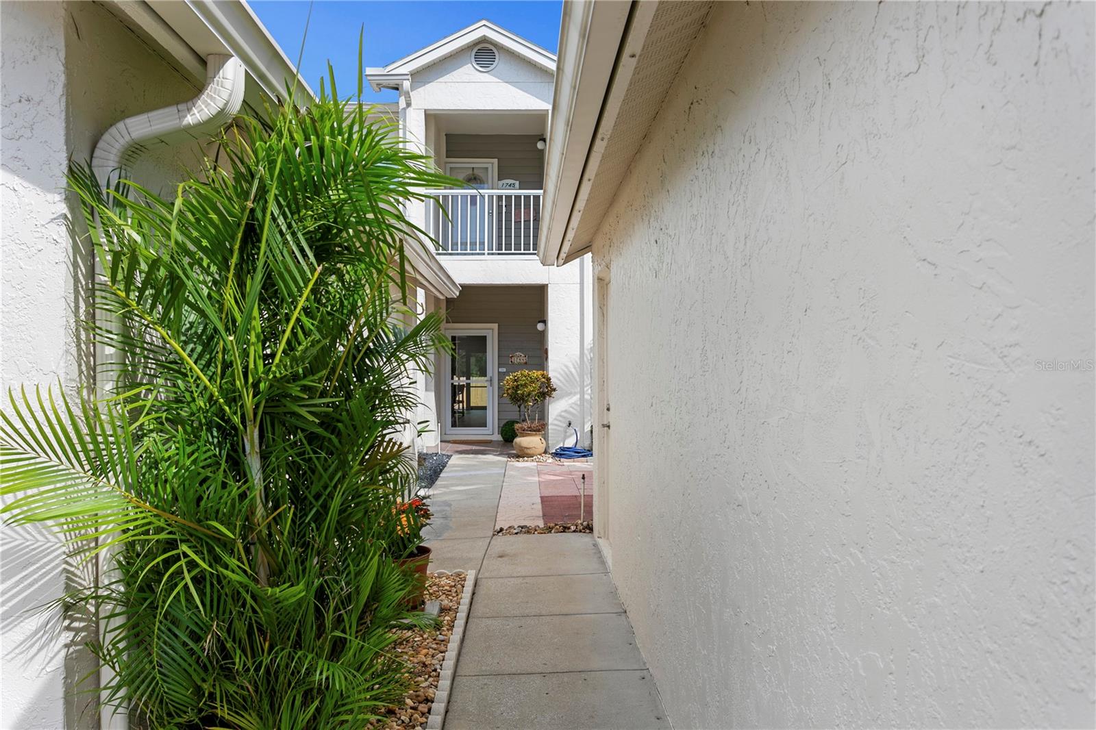 11301 HARBOR WAY 1744