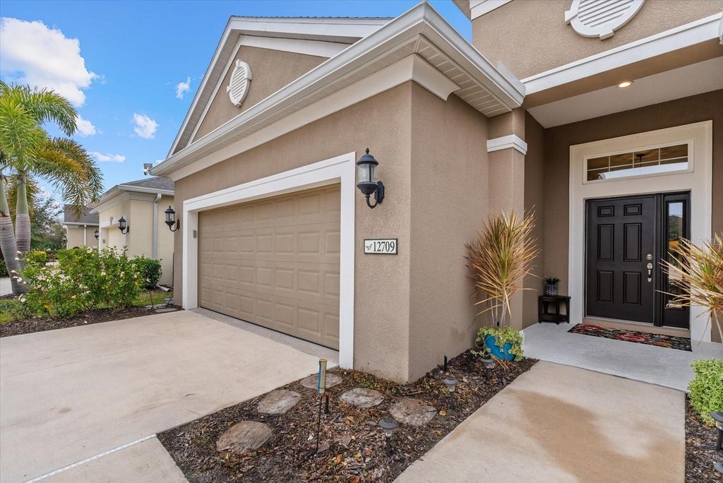 Photo of 12709 Lake Silver Avenue, Lakewood Ranch, FL 34211 (MLS # A4682695)