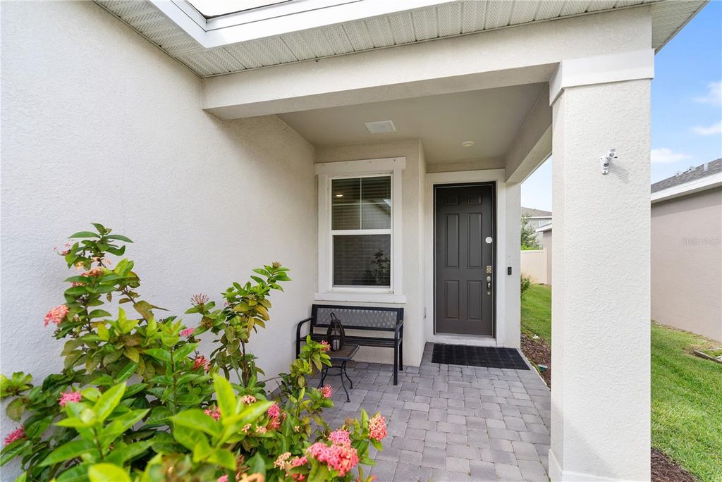 Photo of 5702 Los Robles Court, Palmetto, FL 34221 (MLS # A4666052)