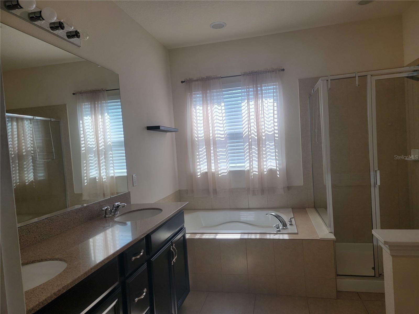 EAGLE BAY PH 2 - Residential