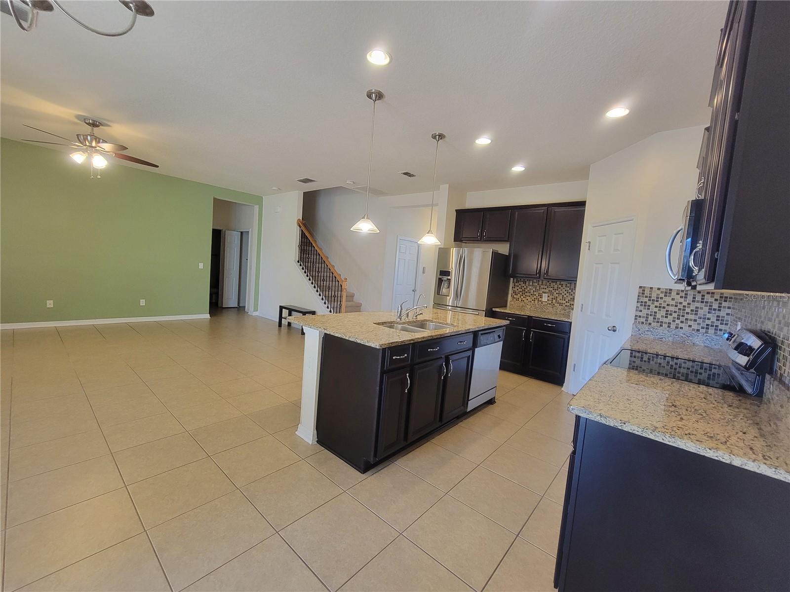 EAGLE BAY PH 2 - Residential