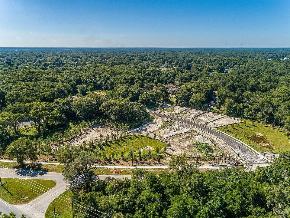 ANDOVER RIDGE - Residential