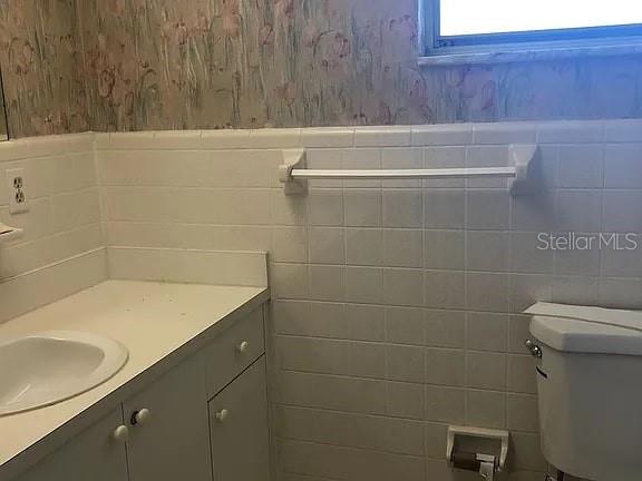 EDISON PARK - Residential Lease