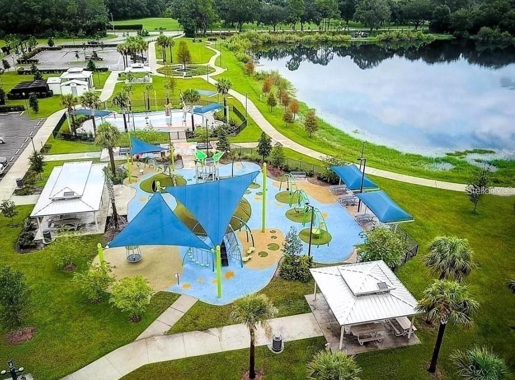 CARROLLWOOD VILLAGE PH III - Residential