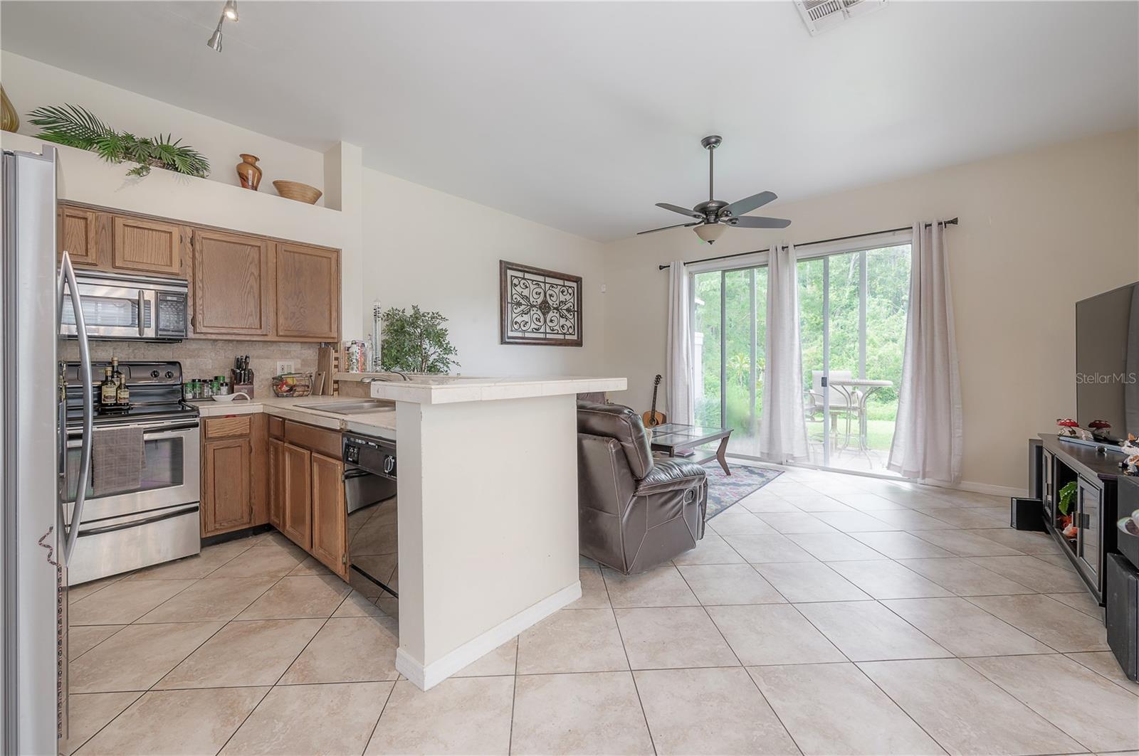 CARROLLWOOD VILLAGE PH III - Residential