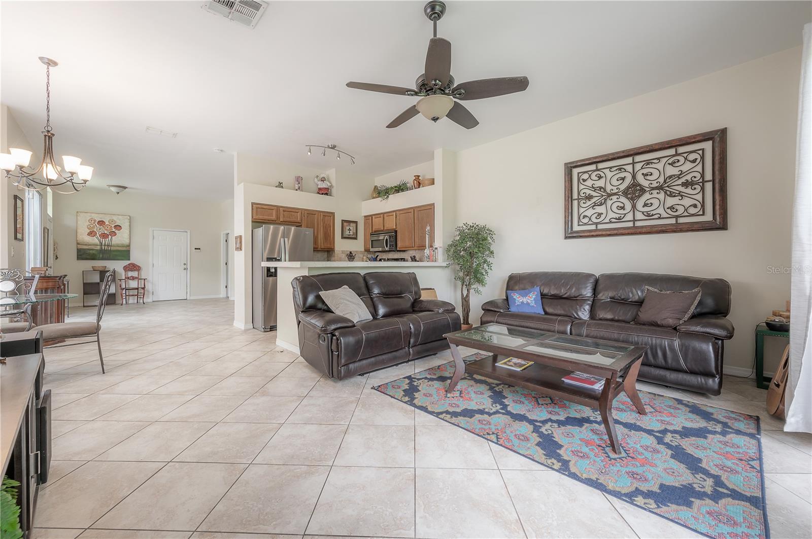 CARROLLWOOD VILLAGE PH III - Residential