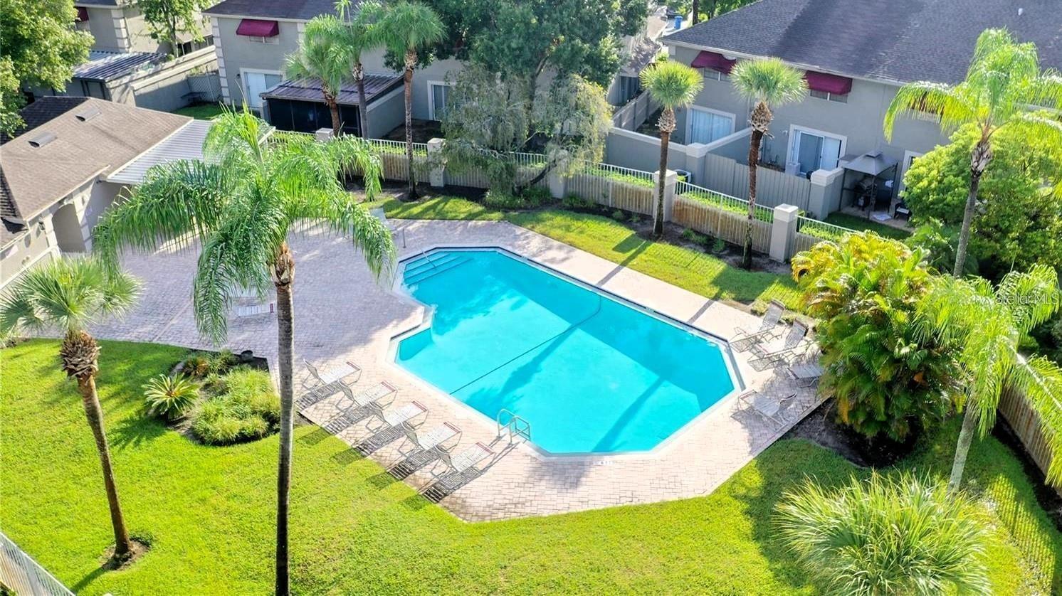 CARROLLWOOD VILLAGE PH III - Residential