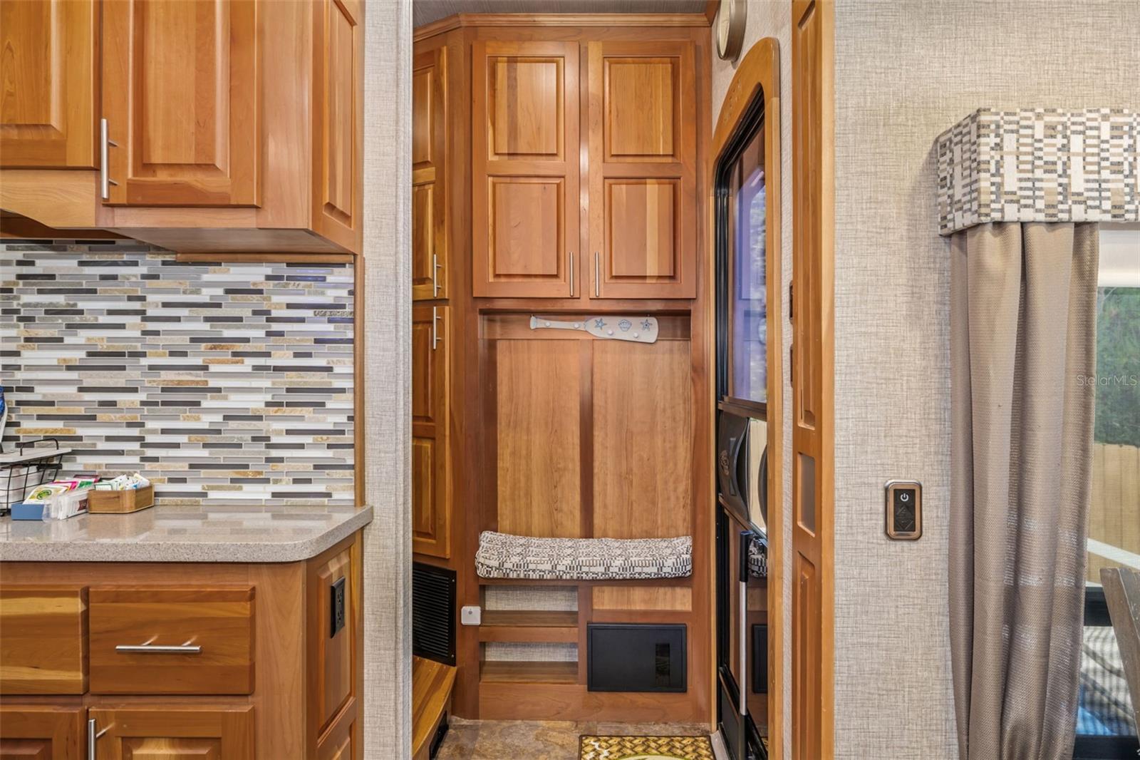 LORRAINE PARK - Residential
