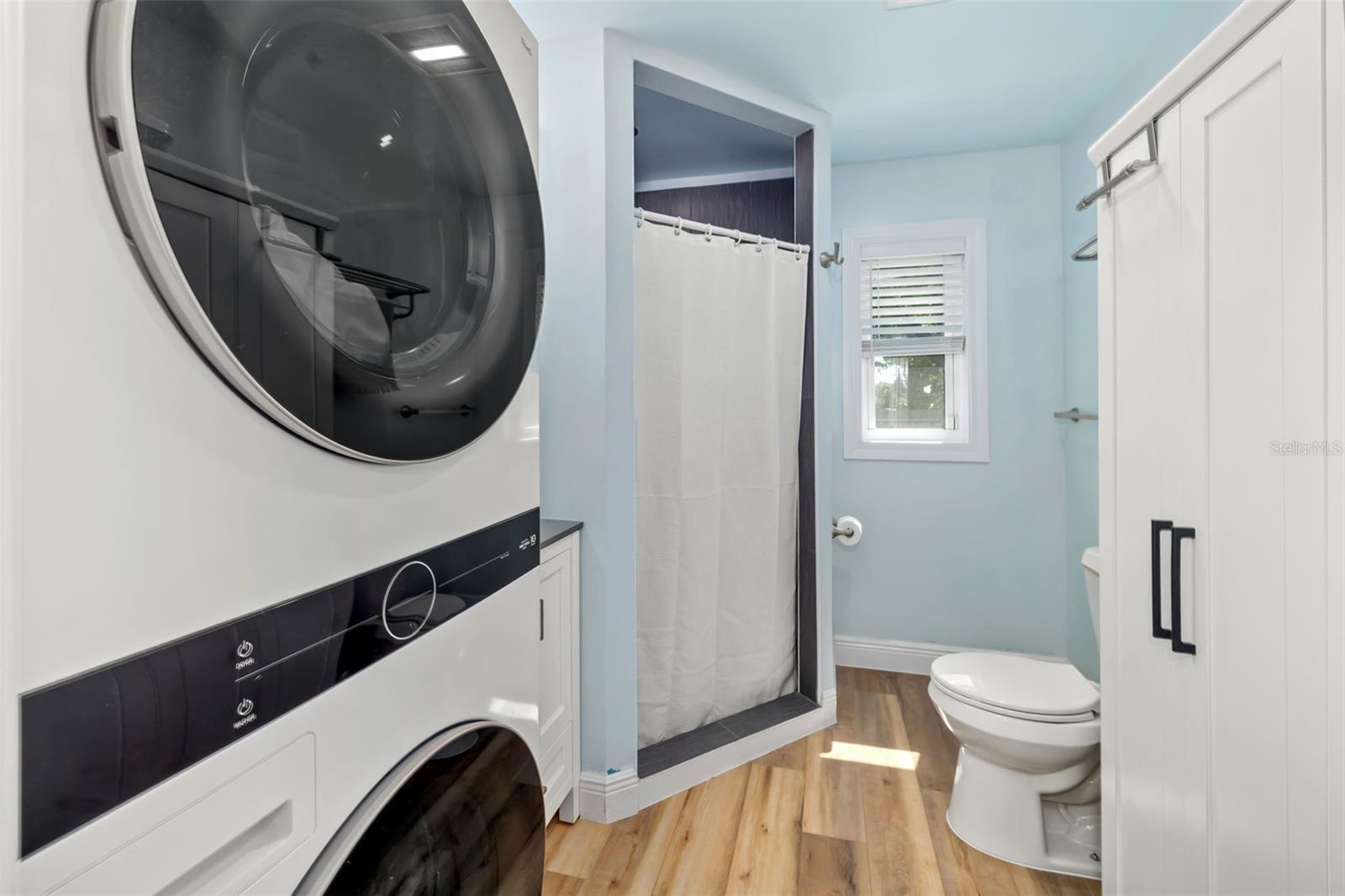 LORRAINE PARK - Residential