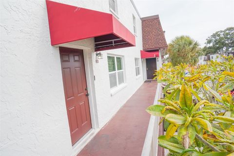 Featured picture for the property U8228516