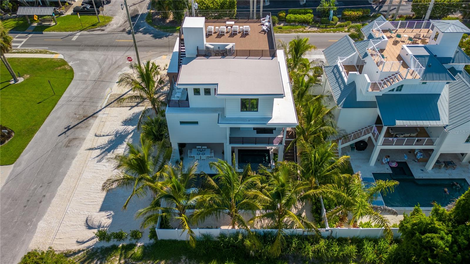 WEST WIND SHORES - Residential