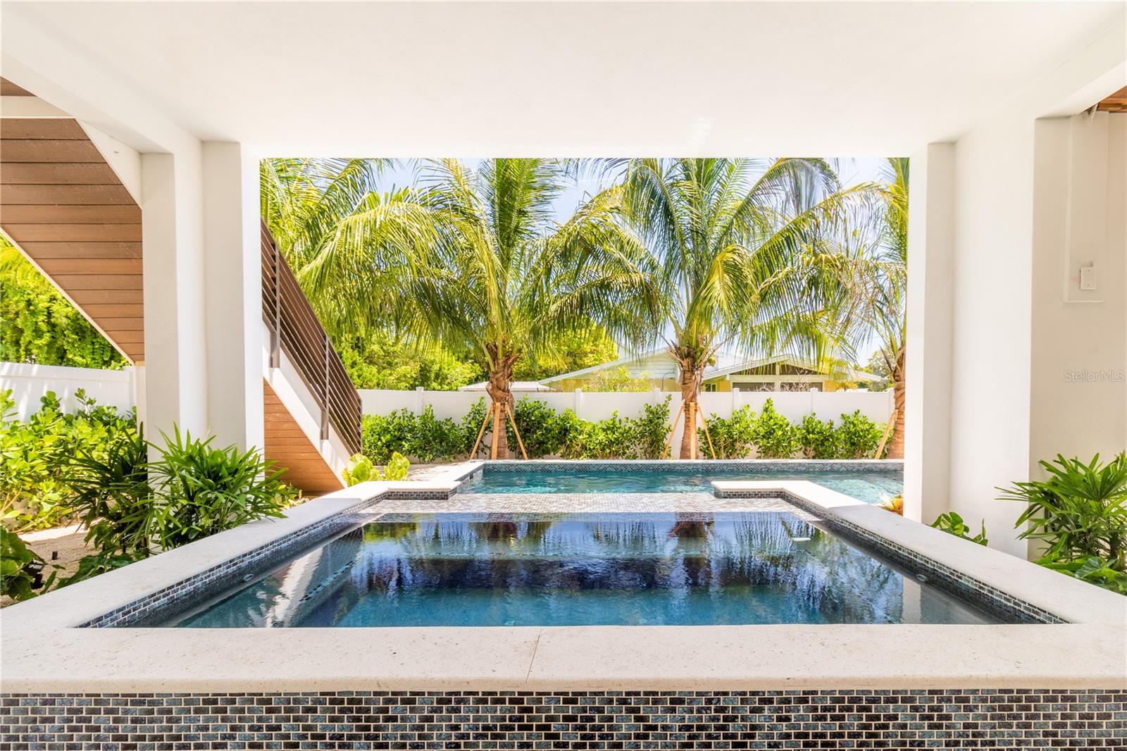 WEST WIND SHORES - Residential