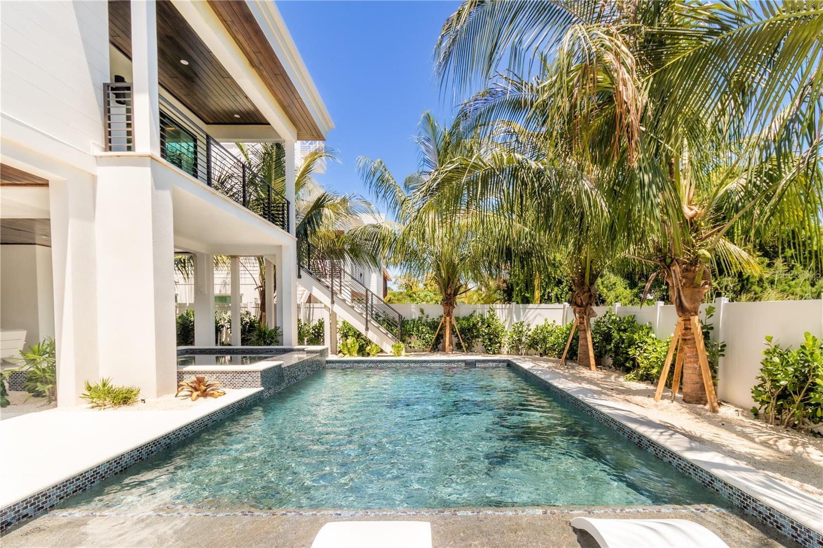 WEST WIND SHORES - Residential