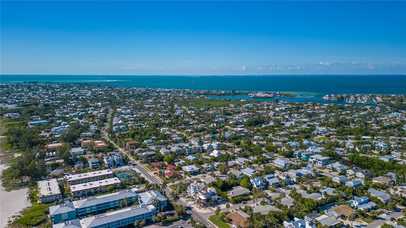 WEST WIND SHORES - Residential