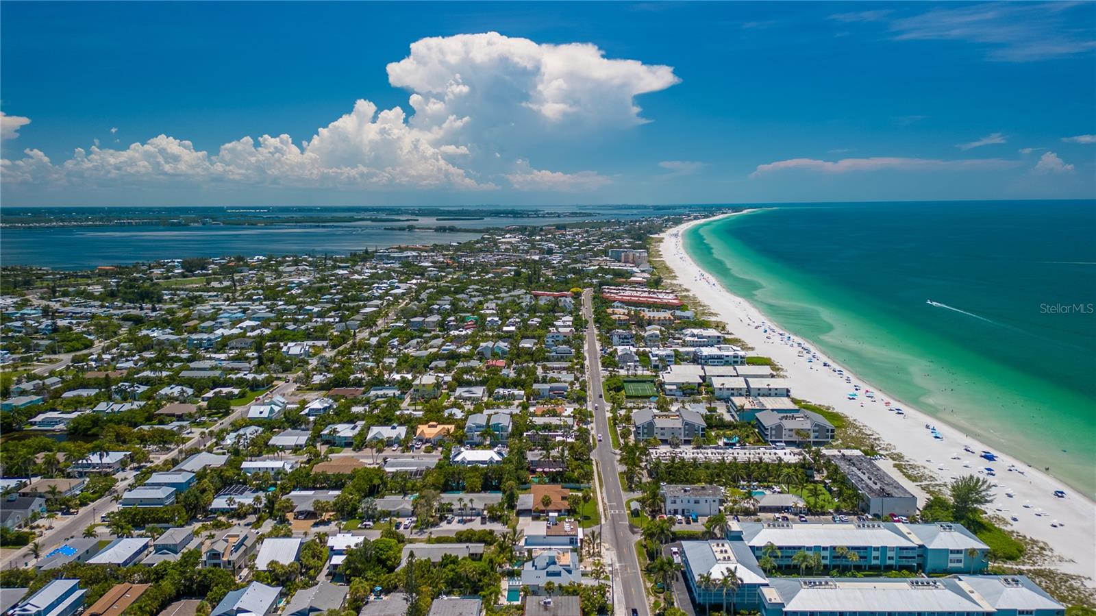 WEST WIND SHORES - Residential