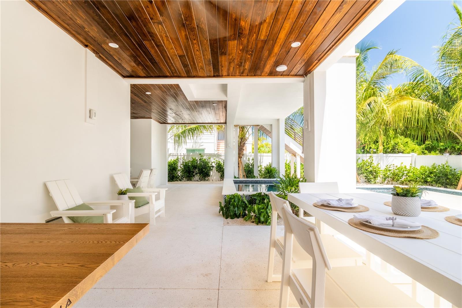 WEST WIND SHORES - Residential