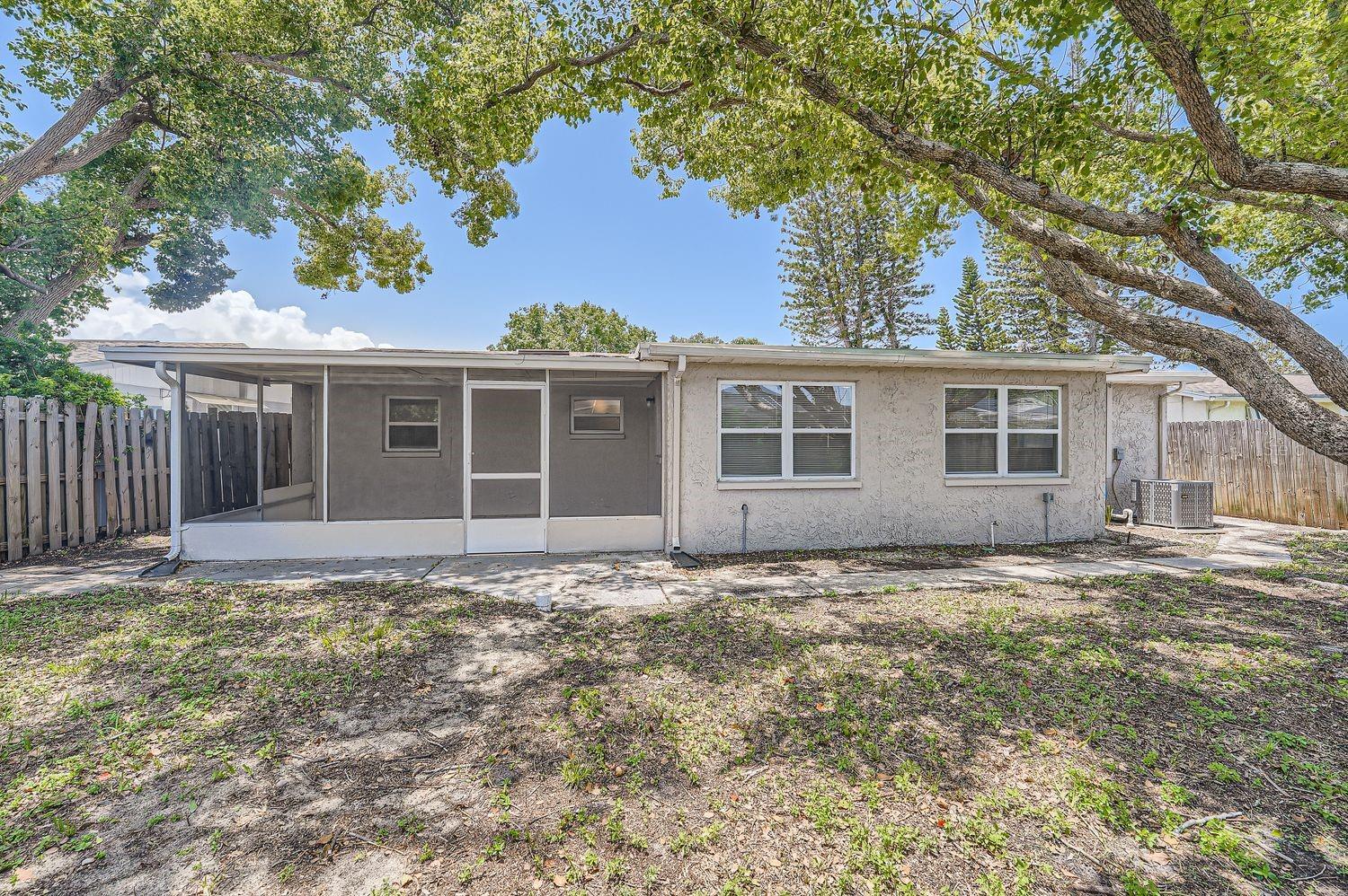 HOLIDAY LAKE ESTATES - Residential