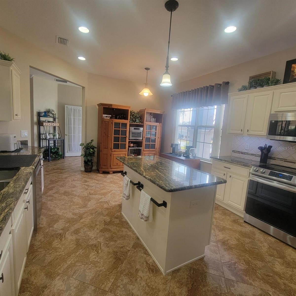 9302 SE 120TH LOOP