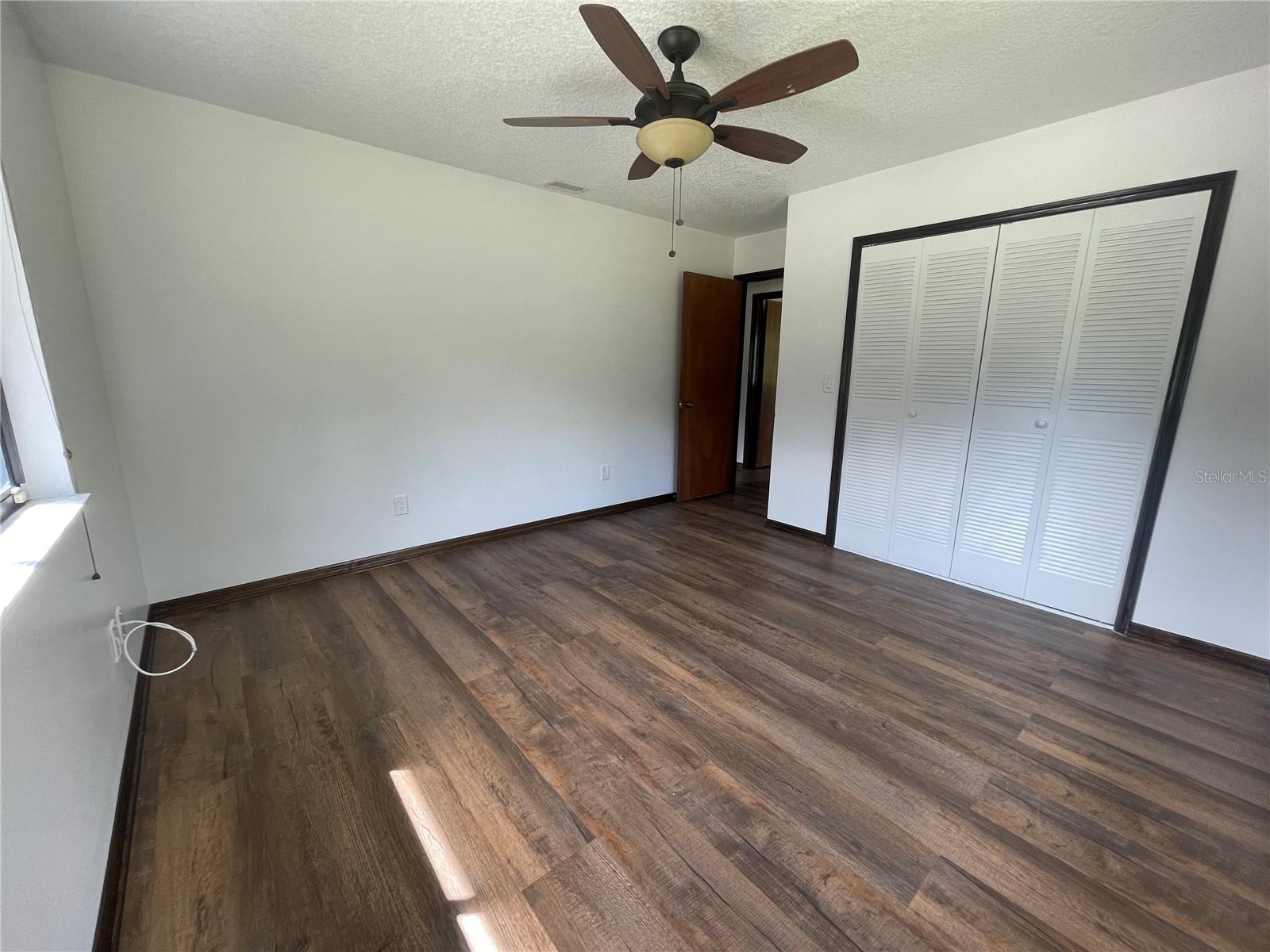 MIDWAY NEAR OVIEDO - Residential Lease
