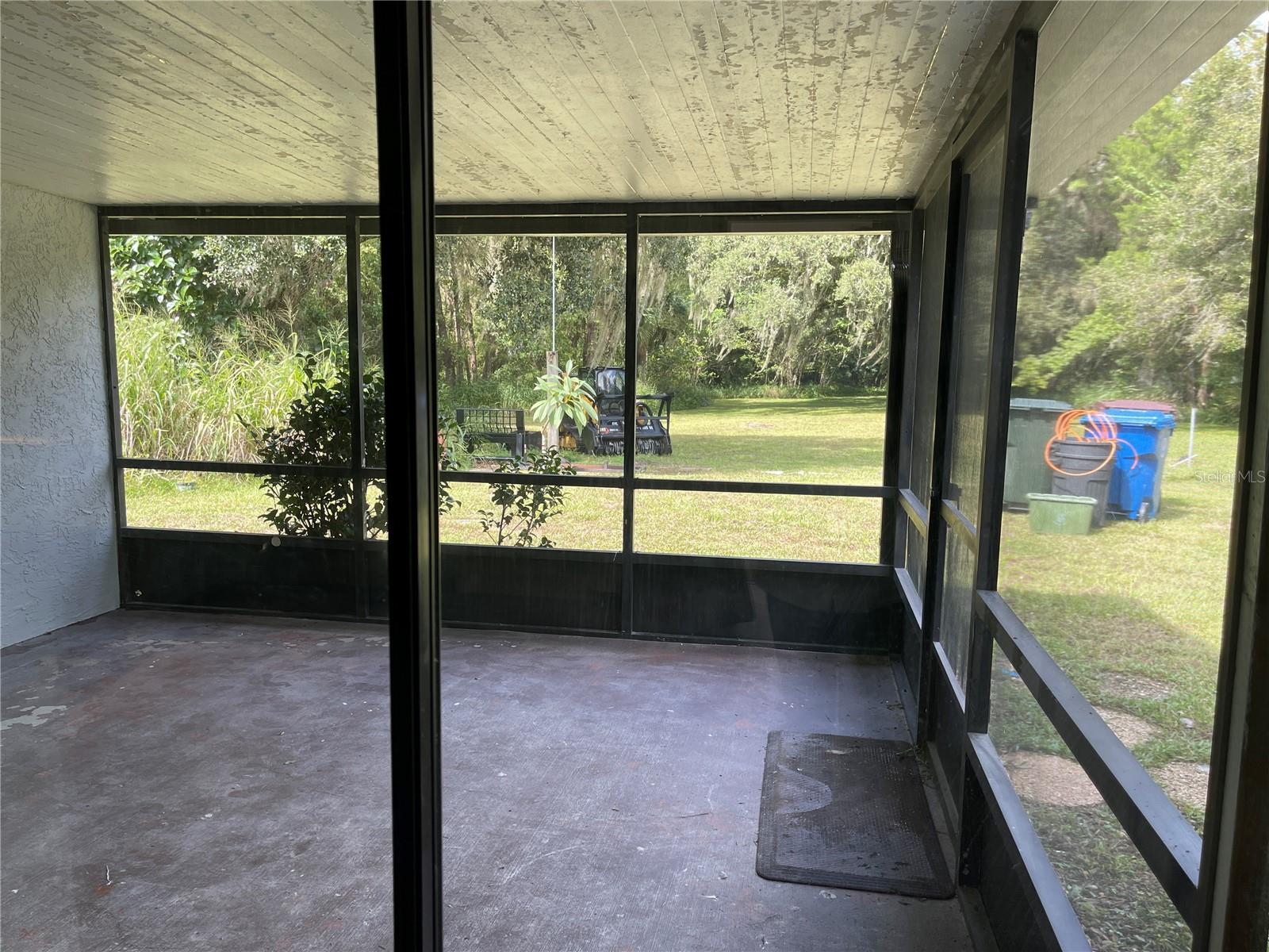 MIDWAY NEAR OVIEDO - Residential Lease