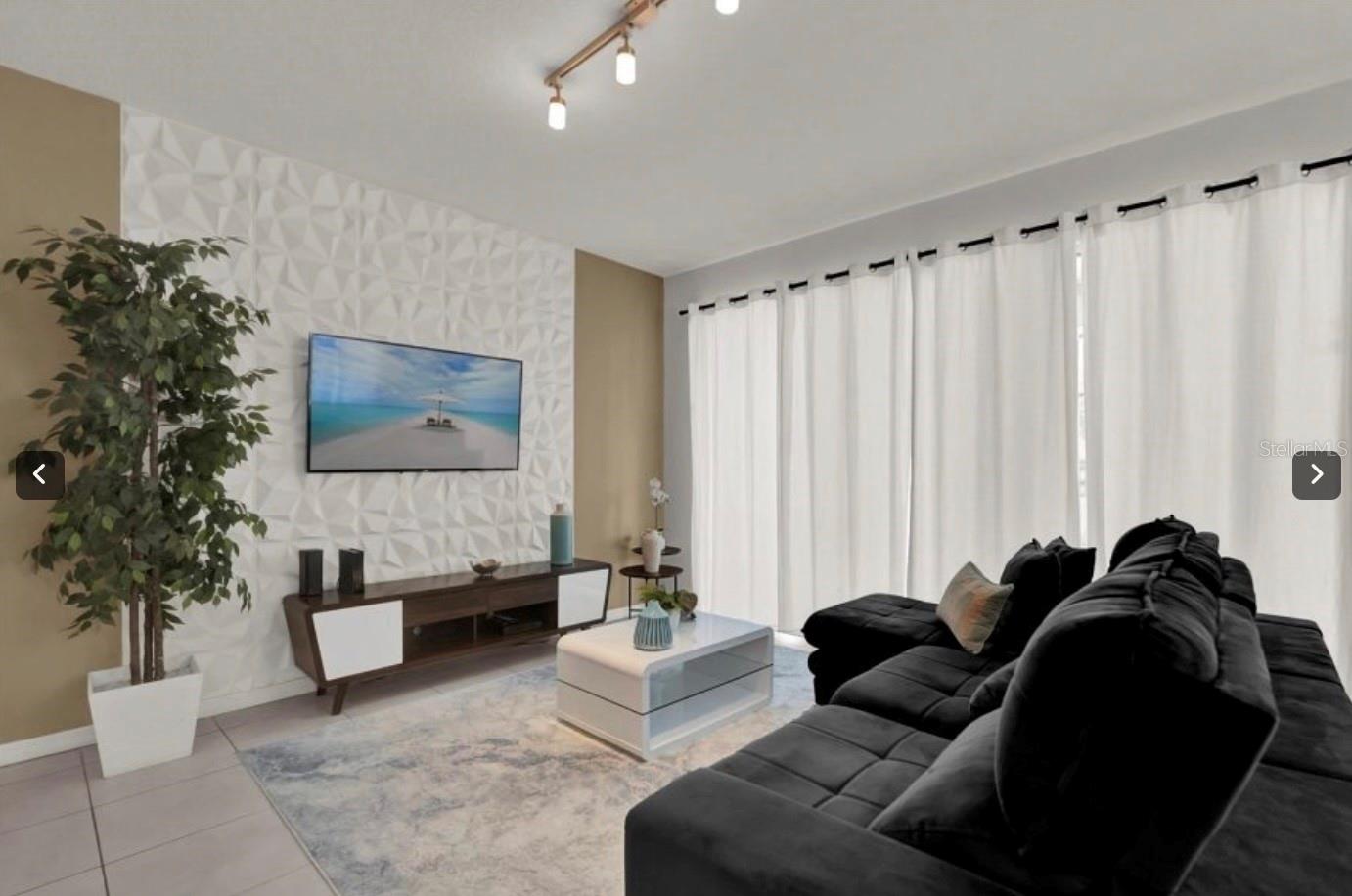 1549 CAREY PALM CIRCLE