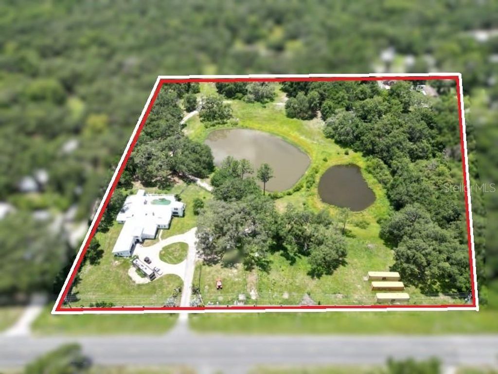 Photo of 21921 Us Highway 98, Dade City, FL 33523 (MLS # TB8400546)