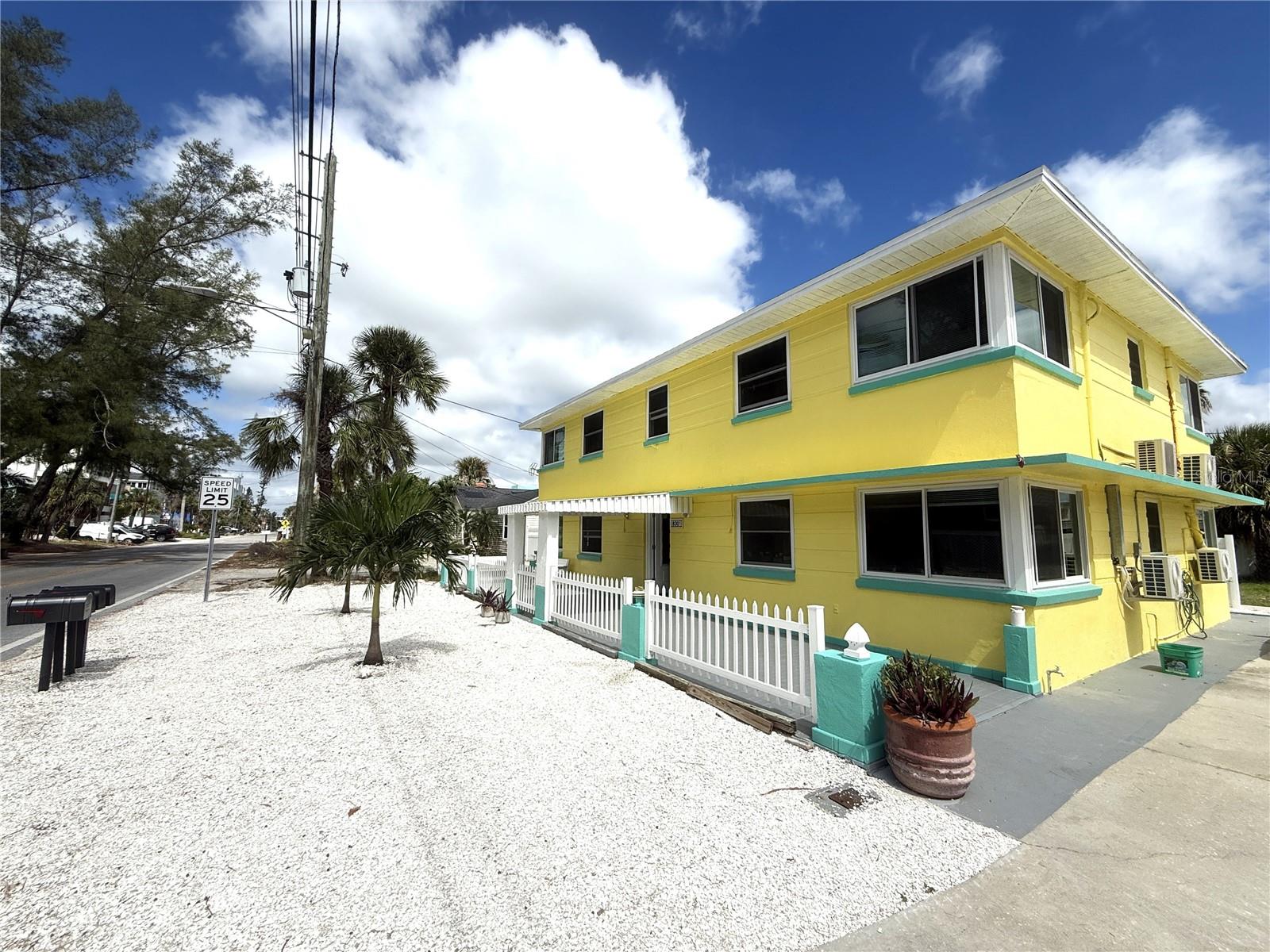 SUNSET BEACH - Residential Lease