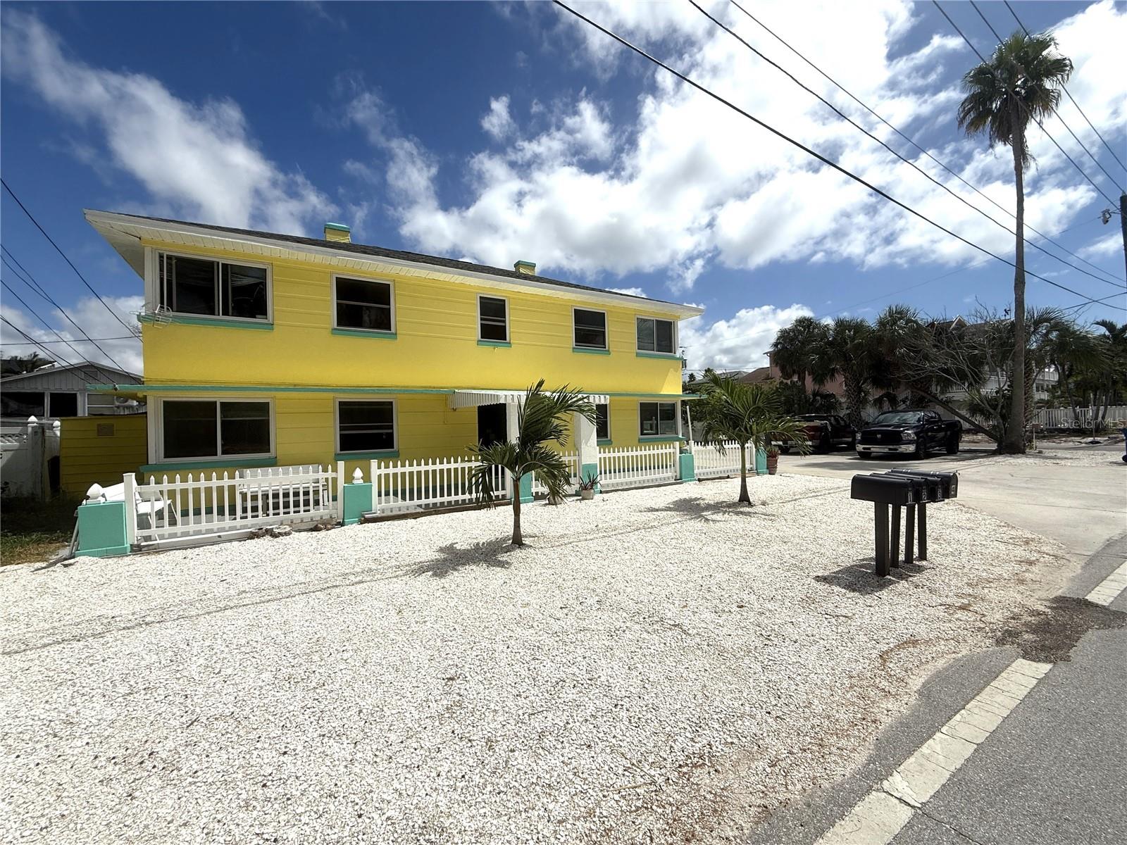 SUNSET BEACH - Residential Lease