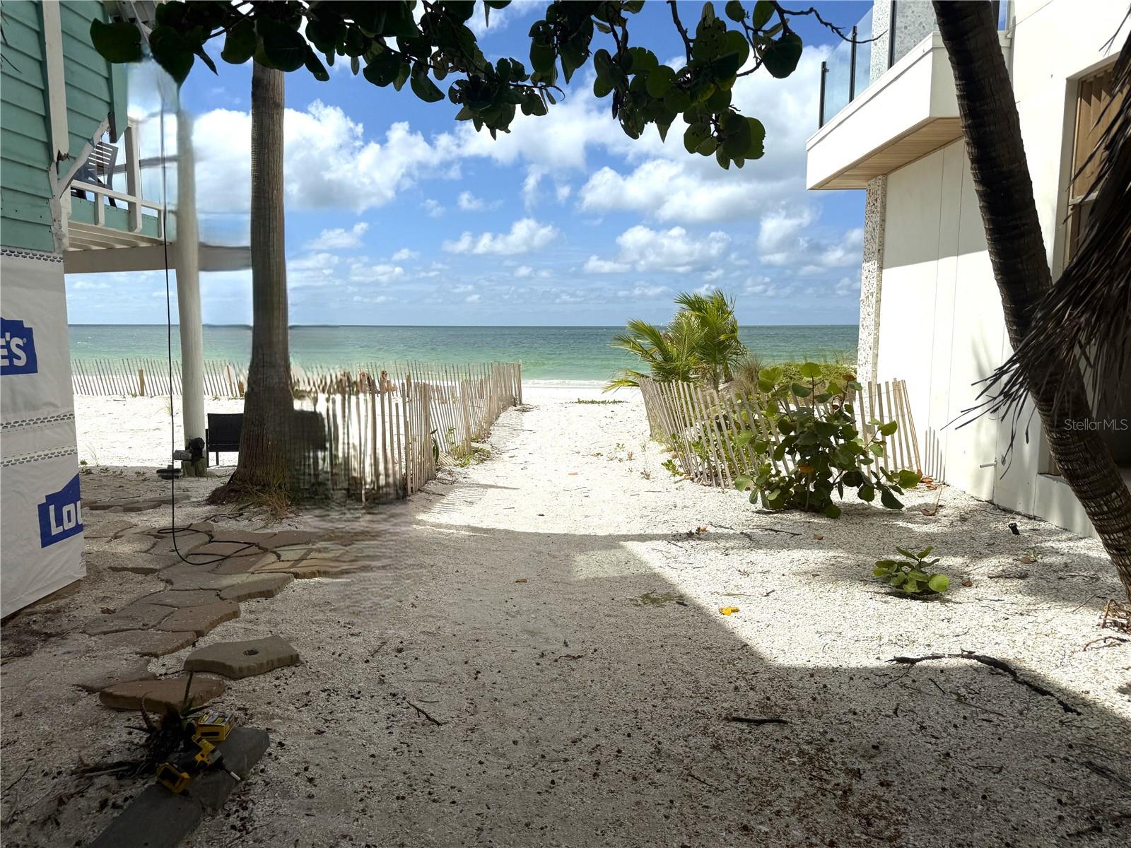 SUNSET BEACH - Residential Lease