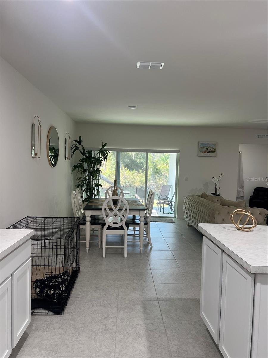 1570 - PORT CHARLOTTE SUB 24 - Residential