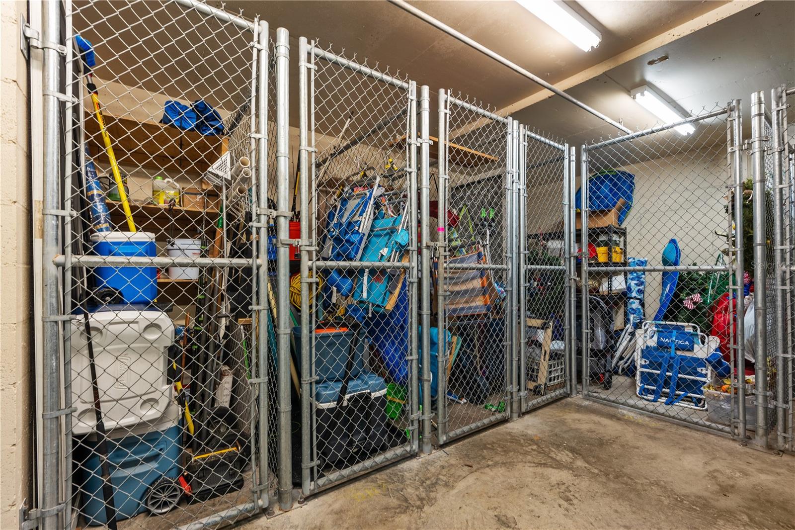 OCEANSIDE/BEVERLY BEACH CONDO - Residential