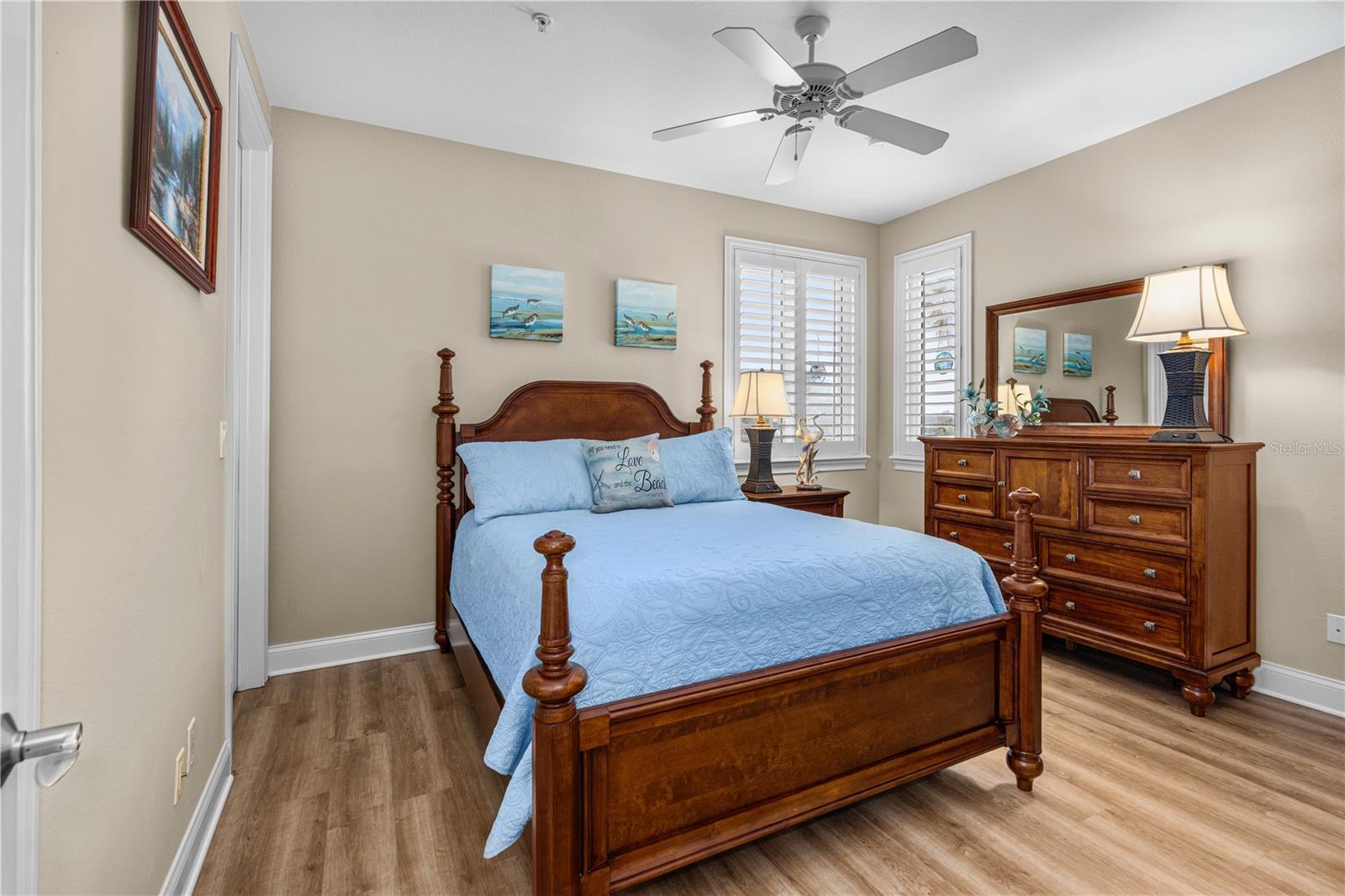 OCEANSIDE/BEVERLY BEACH CONDO - Residential