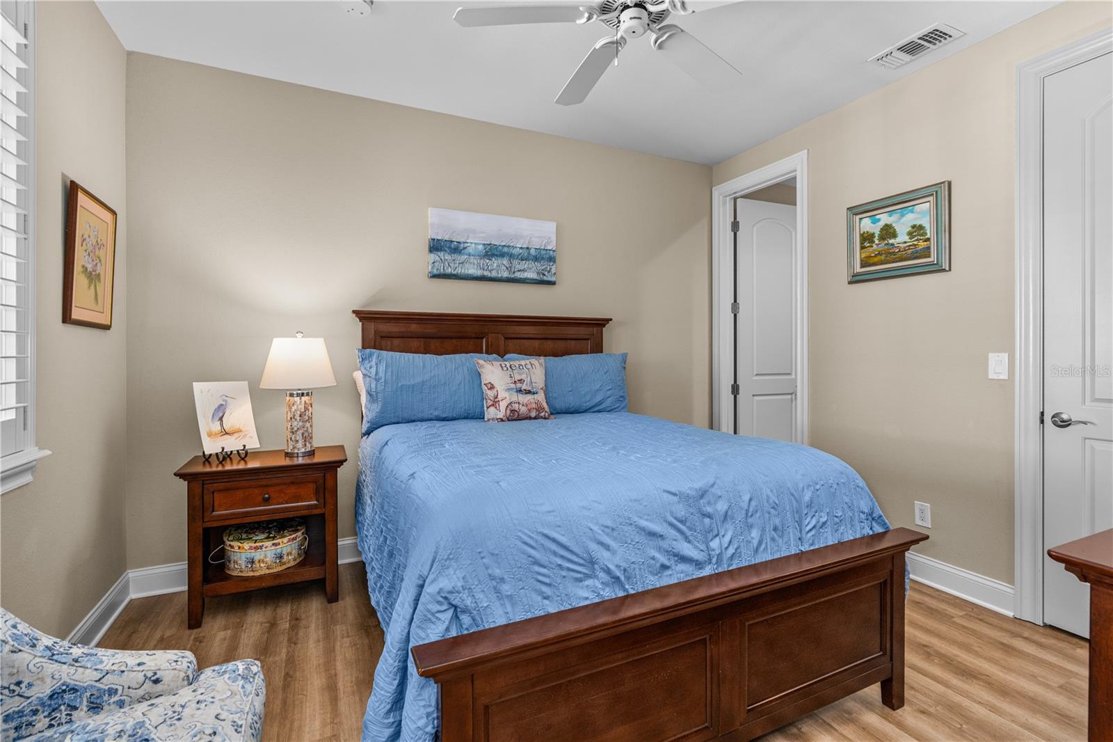 OCEANSIDE/BEVERLY BEACH CONDO - Residential