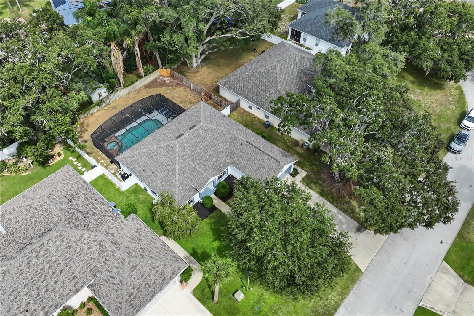 10427 PLEASANT VIEW DRIVE