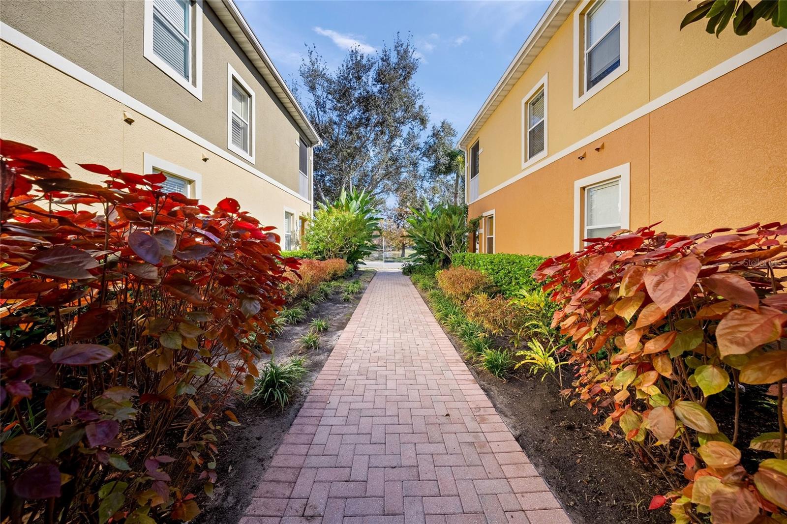 STONEHAVEN PH 4, 5, 6, 7 & 25 - Residential Lease