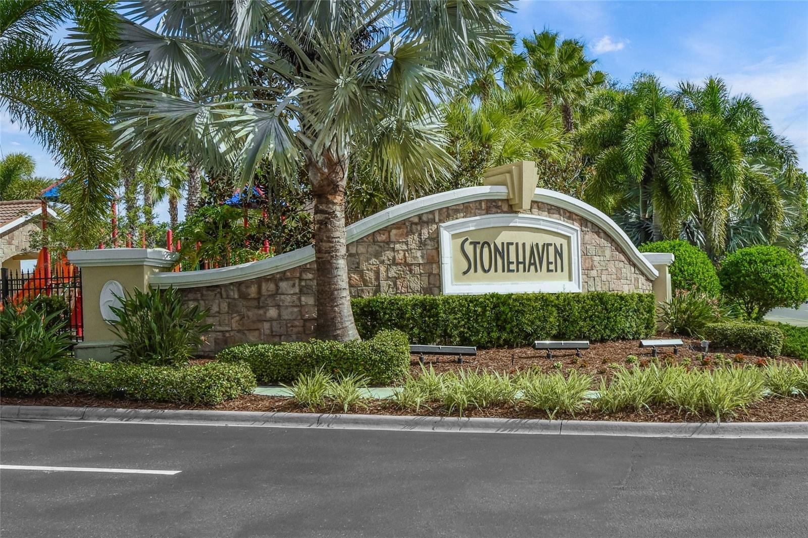 STONEHAVEN PH 4, 5, 6, 7 & 25 - Residential Lease