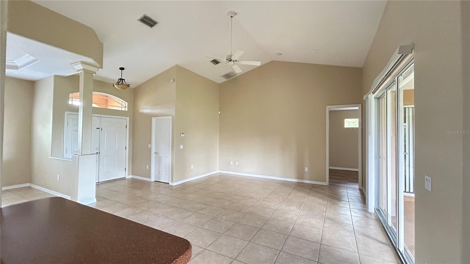 PORT CHARLOTTE SUB 09 - Residential Lease