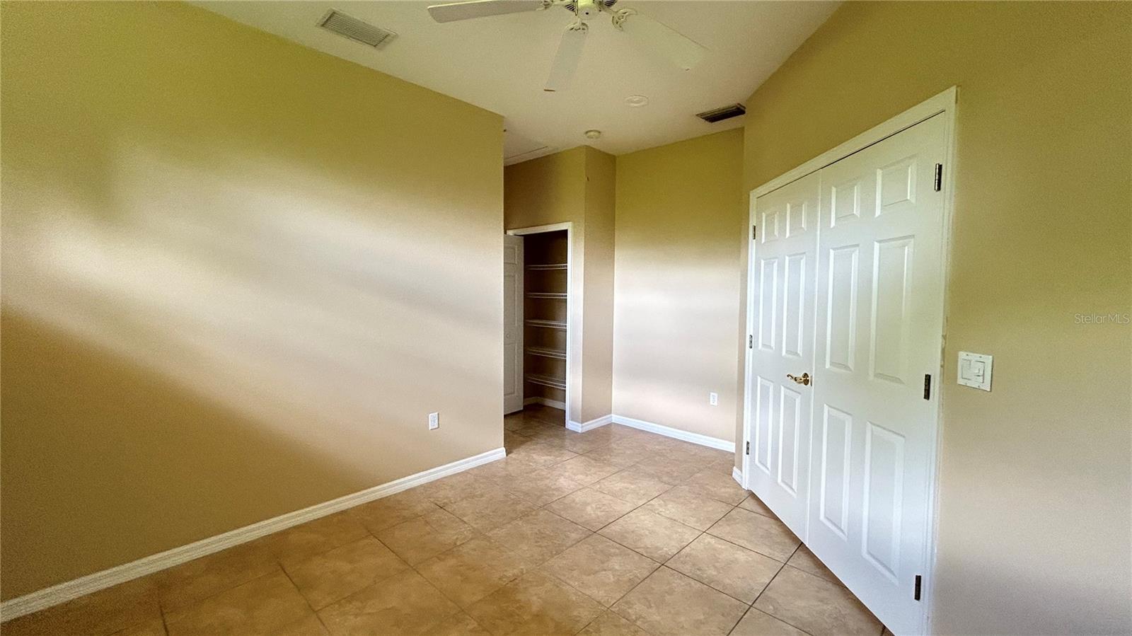 PORT CHARLOTTE SUB 09 - Residential Lease